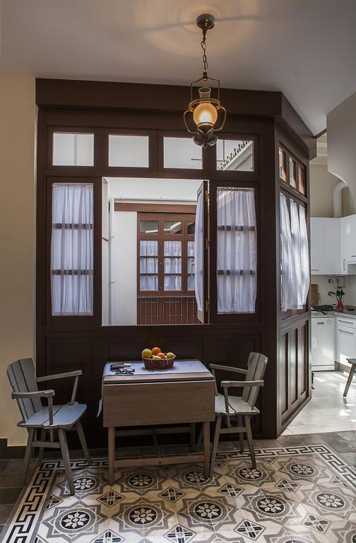 Angeles House Apartment Севиля Екстериор снимка