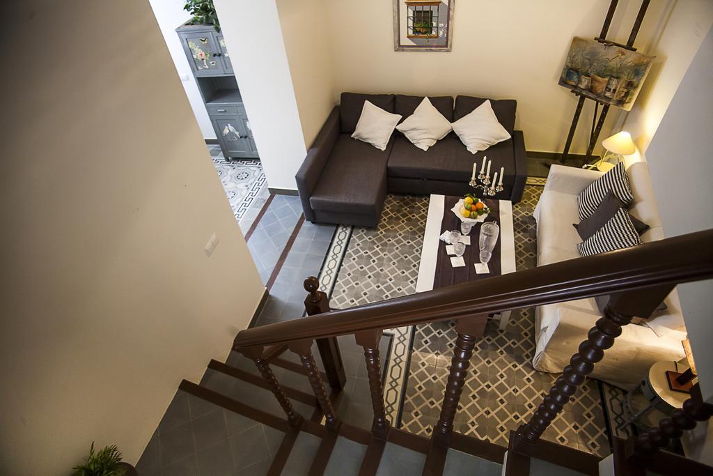 Angeles House Apartment Севиля Екстериор снимка