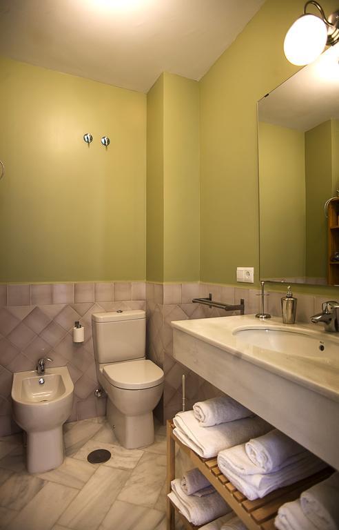 Angeles House Apartment Севиля Екстериор снимка
